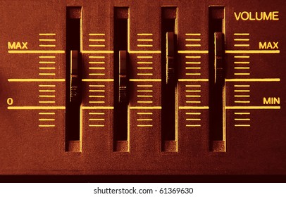 Volume Control, Amp Close Up