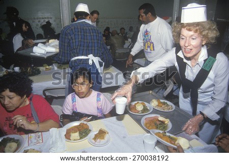 volunteers serving christmas dinner for the homeless los angeles california - Christmas Dinner Los Angeles volunteers serving christmas dinner for the homeless los angeles california - Christmas Dinner Los Angeles
