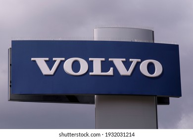 A Volvo company logo is seen on a car dealership Rusnak in Pasadena, California, on March 8, 2021.Volvo says it will make only electric vehicles by 2030.