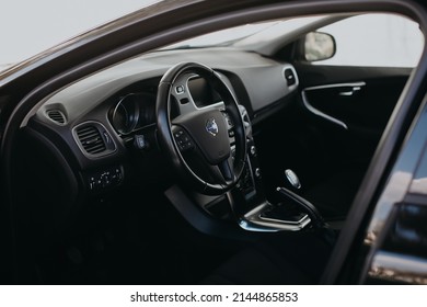 Volvo logo on the steering wheel. Volvo v40 interior.
