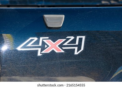 386 No off road vehicles sign Images, Stock Photos & Vectors | Shutterstock