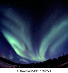V-shaped aurora borealis display near Fairbanks, AK, Nov 11, 2005