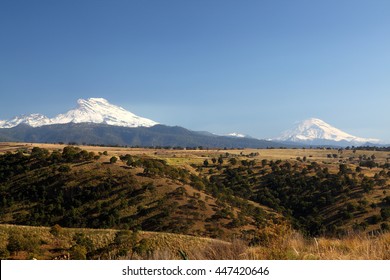 Vulcan Popocateptl Iztaccihuatl
