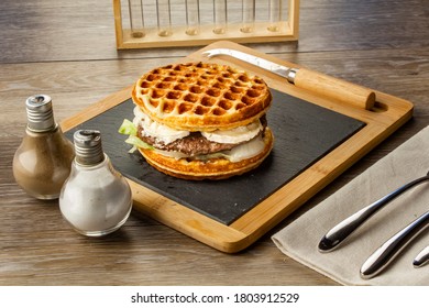 Waffle burger with goat cheese