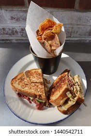 Wagyu Pastrami Reuben Sandwich With Potato Chips