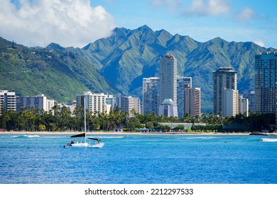 Waikiki Beach Seen From A Boat Off Honolulu In Hawaii - Modern American City On A Volcanic Island In The Middle Of The Pacific Ocean