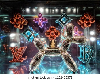 Waikiki - December 7, 2017: Louis Vuitton x Jeff Koons - The Masters collection window Display.  Louis Vuitton is a fashion house and luxury retail company founded in 1854 by Louis Vuitton.
