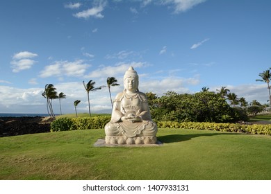 Waikoloa Village In Hawaï Big Island, Zen Buddha