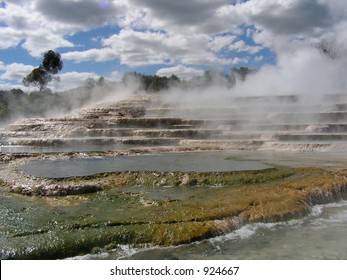 Wairakei Terraces