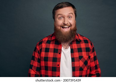 Waist-up Shot Charming Smiling Attractive Guy With Beard, Wear Red Checkered Shirt, Laughing Carefree Having Small Talk In Cafe With Cute Girl, Talking Friends At Party Joyfully, Grey Background.