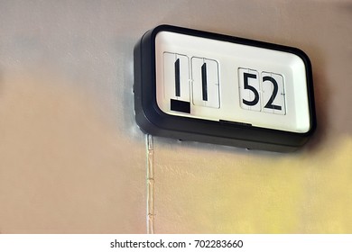 Wall clock
