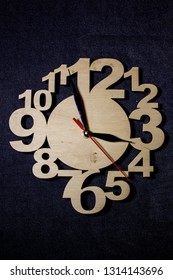 384 Laser cutting wall clock Images, Stock Photos & Vectors | Shutterstock