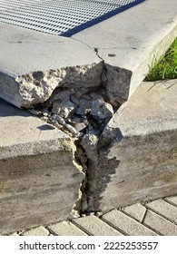 Wall Crumbling - Earthquake And Water Infiltration Damage