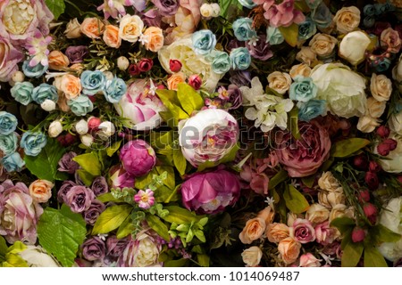 wall of flowers