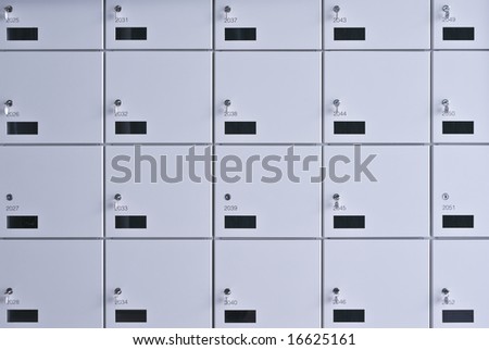Wall of lockers. with key.