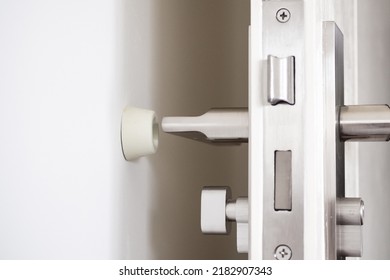 7,420 Guard mounting Stock Photos, Images & Photography | Shutterstock