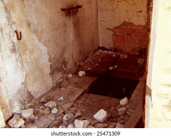wall old