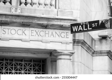 Wall street sign in New York City in black and white - Shutterstock ID 255004447