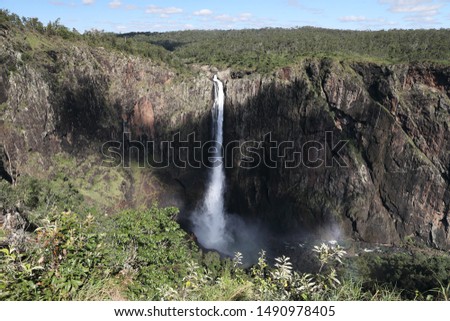 Similar – Foto Bild Wallaman Falls Ferne