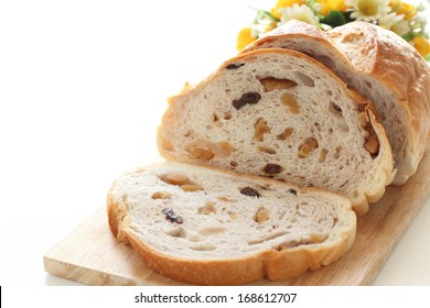 Walnut Bread And Blue Cheese