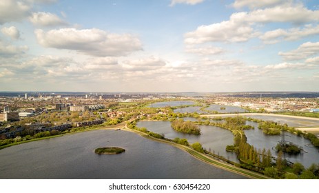 Aerial View Of East London Images, Stock Photos & Vectors 