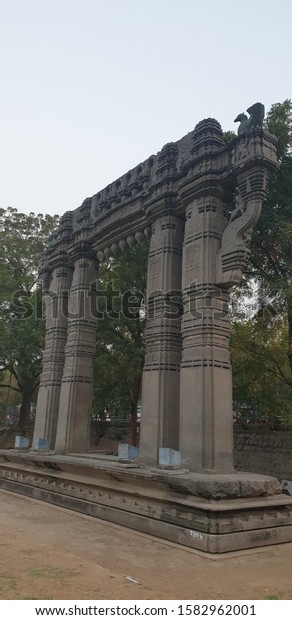 Warangal Fort Called Kakatiya Kala Thoranam Stock Photo 1582962001 ...