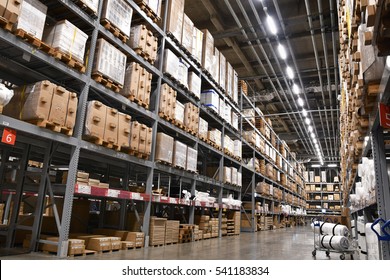 Imagenes Fotos De Stock Y Vectores Sobre Warehouse Cabinet