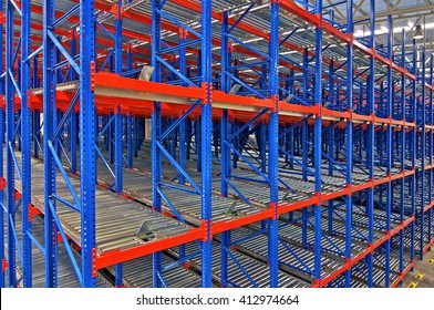 Warehouse Shelving Storage System Shelving Metal Pallet Racking View Inside