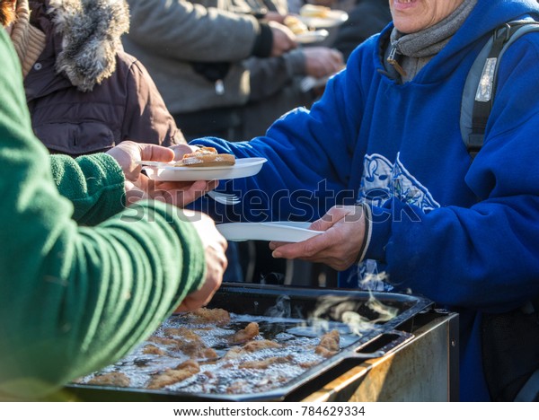 Warm food for the poor and
homeless