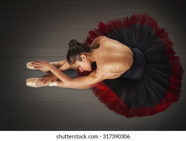 Warmup classical dancer with point and tutu