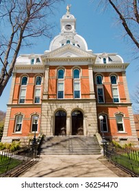 Warren County Courthouse