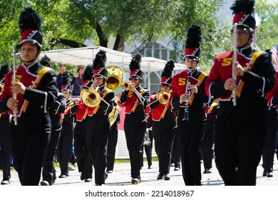 Warrens, Wisconsin USA - September 25th, 2022: Black River Falls High School Marching Band Marched In Cranfest Parade 2022.