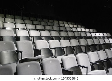 19,118 Old theatre seats Images, Stock Photos & Vectors | Shutterstock