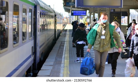 Warsaw, Poland. 28 February 2022. Railway Station Warszawa Zachodnia And People In Platform. West Railway Station