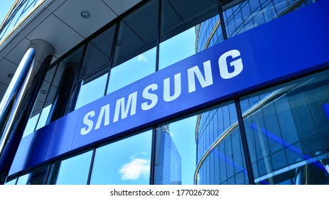 Warsaw, Poland. 5 July 2020. Sign Samsung. Company signboard Samsung.