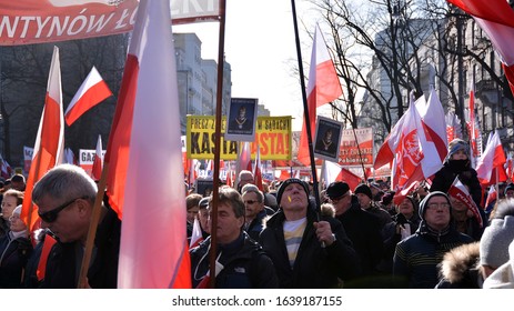 Warsaw, Poland. 8 January 2020. A Pro-government Demonstration In Support Of Judicial Reform. Demonstration Organized By The Circles Of 