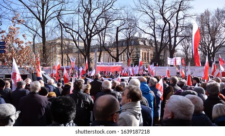 Warsaw, Poland. 8 January 2020. A Pro-government Demonstration In Support Of Judicial Reform. Demonstration Organized By The Circles Of 