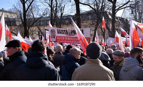 Warsaw, Poland. 8 January 2020. A Pro-government Demonstration In Support Of Judicial Reform. Demonstration Organized By The Circles Of 