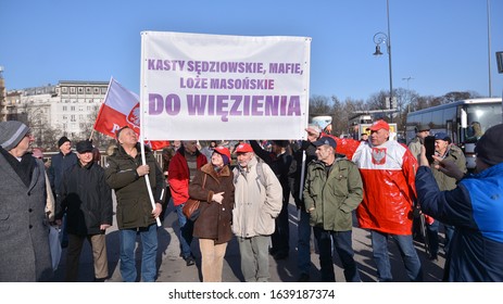 Warsaw, Poland. 8 January 2020. A Pro-government Demonstration In Support Of Judicial Reform. Demonstration Organized By The Circles Of 