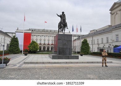 WARSAW / POLAND - AUGUST 15 2012: Monument To Józef Poniatowski With Sword On Horseback, In Front Of The Presidential Palace On Krakowskie Przedmieści Street.