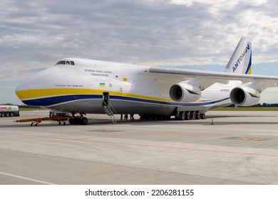 Warsaw, Poland - Jul 28, 2015 - Antonov Airlines, Antonov An-124-100M-150, UR-82009