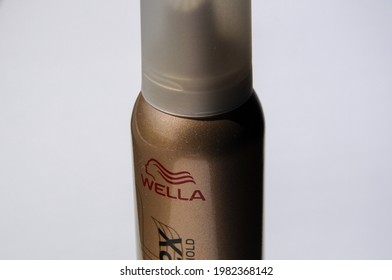 Wella Professionals Images Stock Photos Vectors Shutterstock