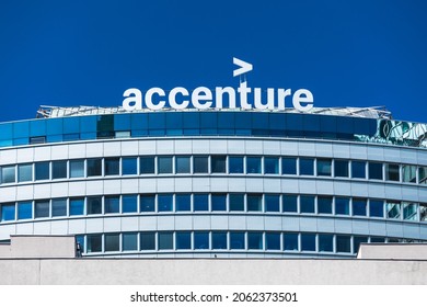 Warsaw Poland October 2021 Accenture Company Stock Photo 2062373501 ...