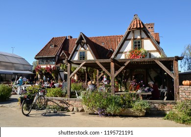 Warsaw, Poland - September 29 2018: Picturesque Rural Cottage - A Shop, Market, Grocery Store With Products (vegetables, Fruits, Flowers) From A Family Gardening Farm