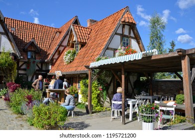 Warsaw, Poland - September 29 2018: Picturesque Rural Cottage - A Shop, Market, Grocery Store With Products (vegetables, Fruits, Flowers) From A Family Gardening Farm