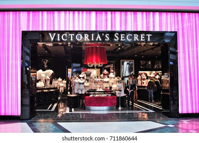 victoria secret store images stock photos vectors shutterstock