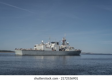 WARSHIP - A Canadian Navy Frigate Sails To The Sea