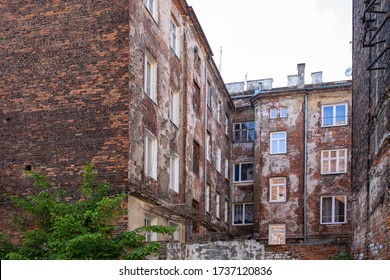 Warszawa / Poland - 05.16.2020: Old Tenement Houses To Praga / Warsaw. Squalid, Seedy Buildings Of The Poor Disctrict.