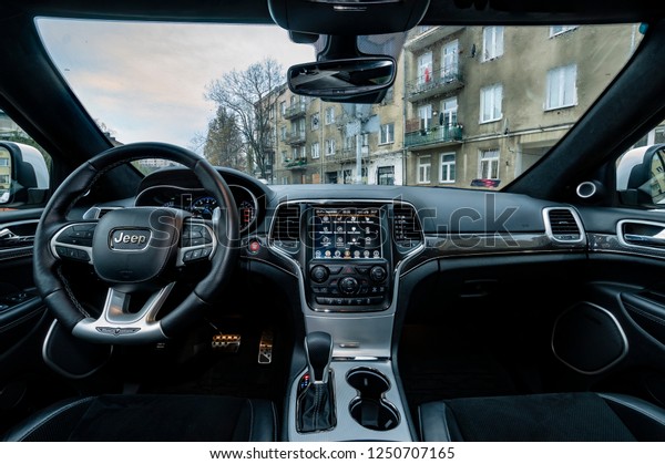 Warszawapolandnovember 18 18 Jeep Grand Cherokee Stock Photo Edit Now