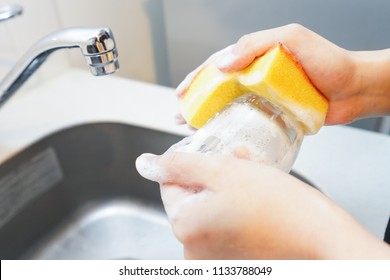 Washing Dishes Image